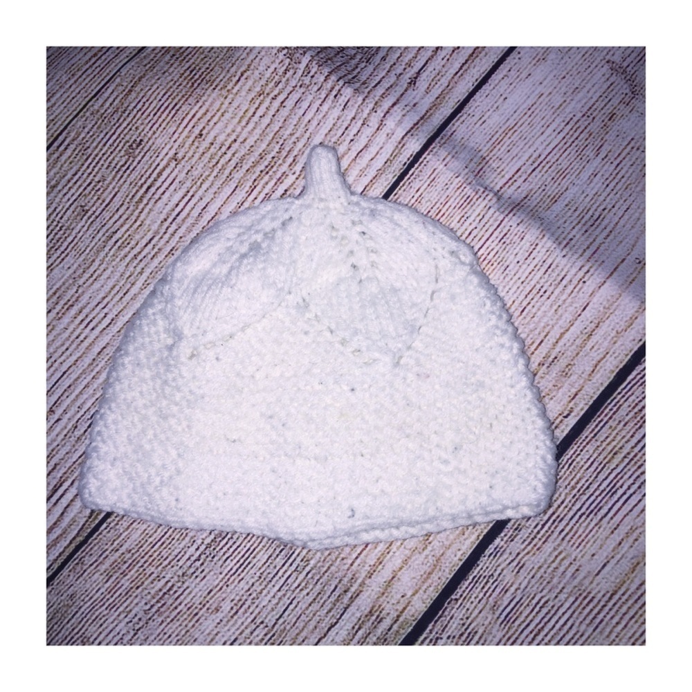 Homemade Infant Hat White strawberry look Size 6-12 M